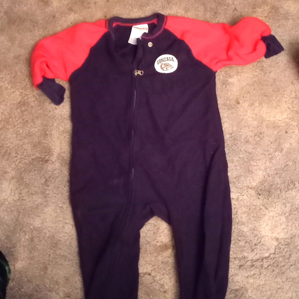 Footed one piece zip PJ's baby boys 18 mos Knights apparel Gonzaga